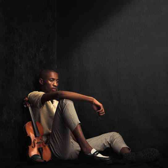 Mali B-flat – Spirit of Strings ft Sjavas Da Deejay & TitoM